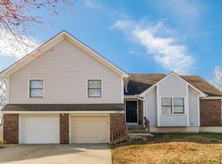 15209 W 125th St, Olathe, KS 66062