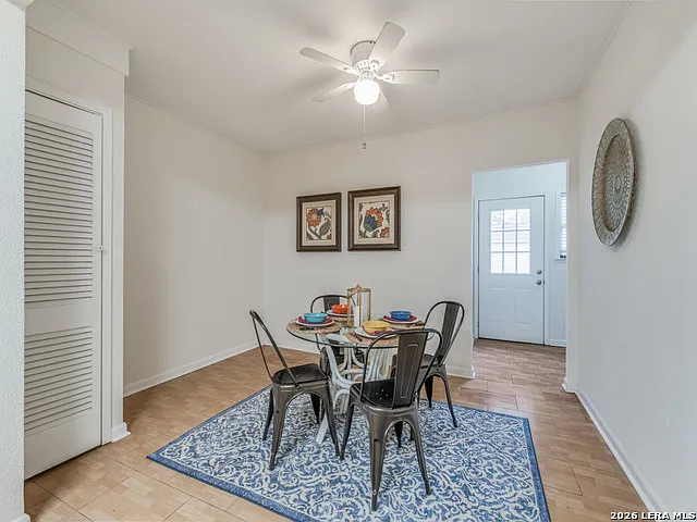 525 Abiso Ave — Photo 9