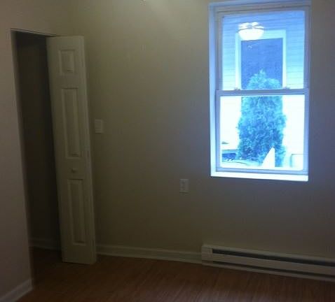 4th image of 1511-1519 Bingham St #3493474