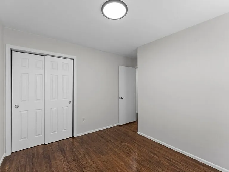 2763 Morris Ave #B — Photo 11