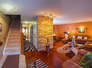 2085 Drake Ct, Mahwah, NJ 07430