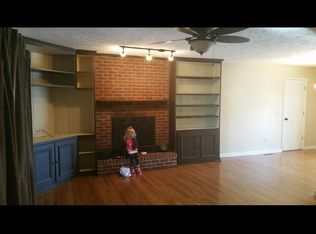 825 E New England Ave, Pinebluff, NC 28373