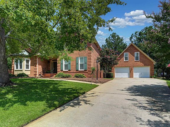 3rd image of 1003 Woodleaf Ct