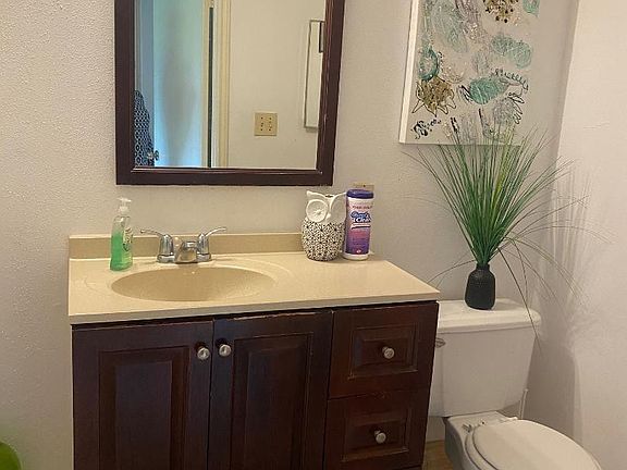 4th image of 2607 NW 33rd Street #2115