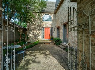 30 Royal Way, Dallas, TX 75229