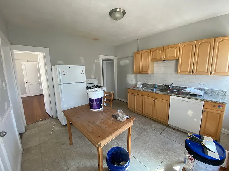 36 N Beacon St #2 — Photo 14