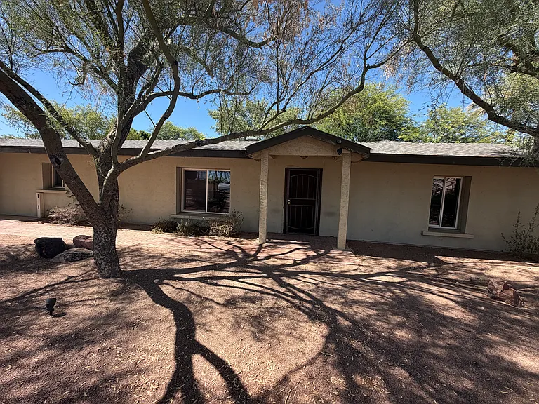 8238 E Thomas Rd — Photo 10