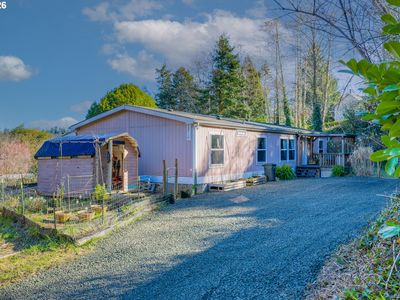 93720 Adams Ln, Coos Bay, OR, 97420