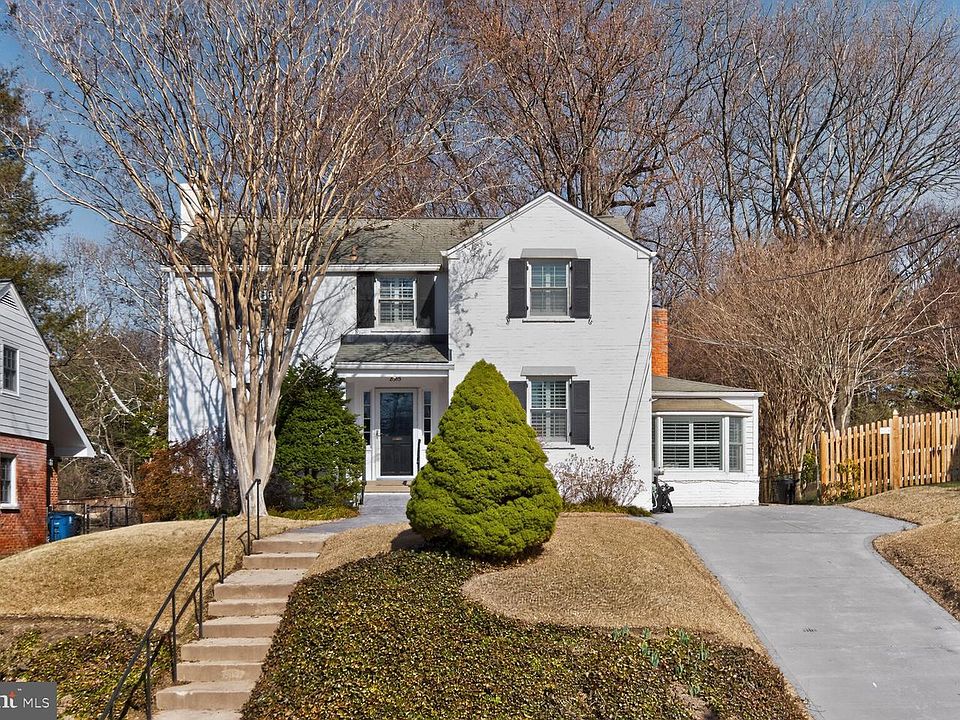 1st image of 8515 Rosewood Dr