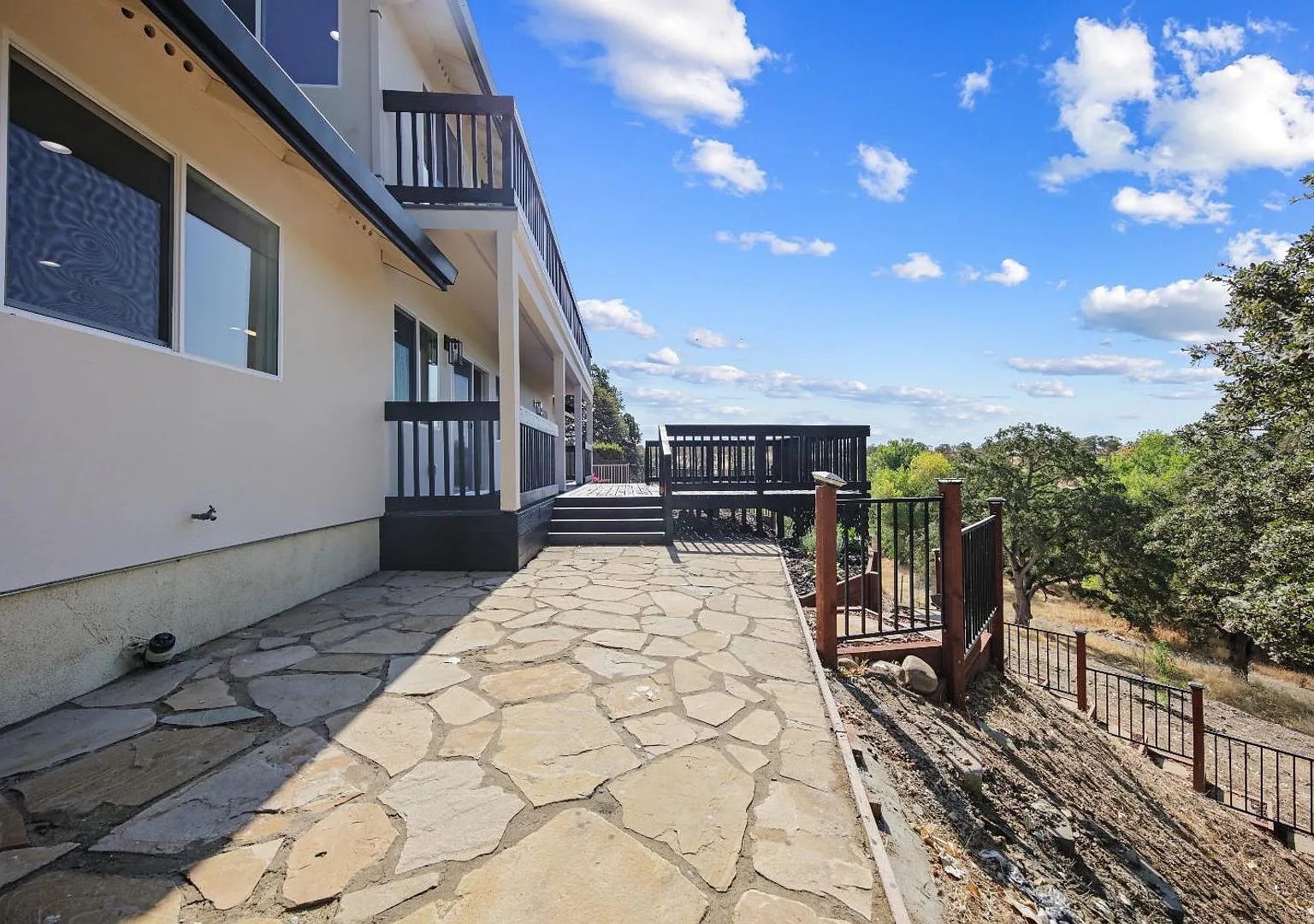 Lakeside Living in Gated Wallace Lake Community — Photo 4