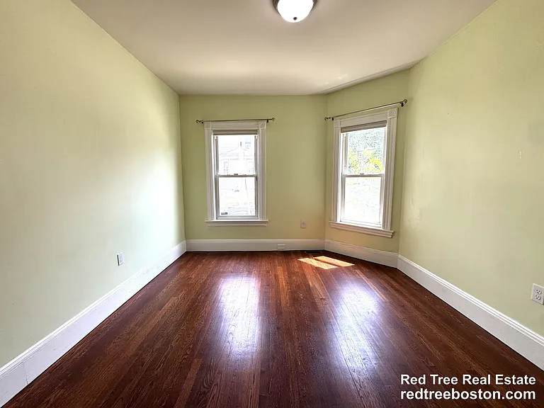 71 Winchester St #1 — Photo 11