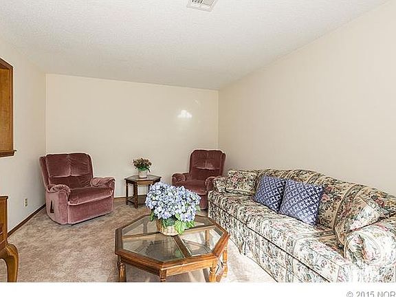 5th image of 2522 S 104th East Ave