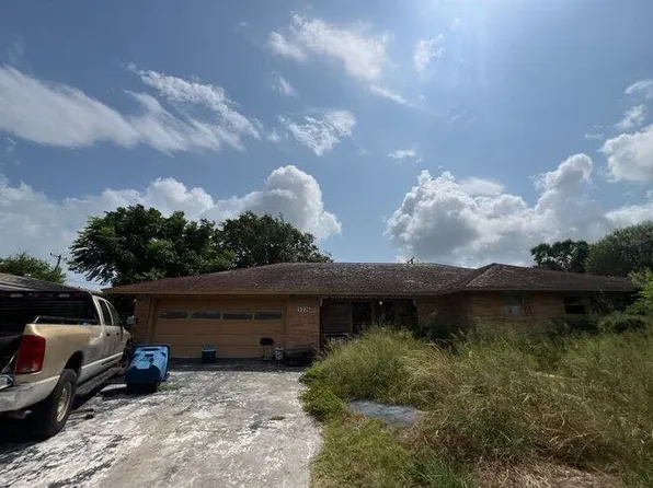 3226 Casa Blanca Dr, Corpus Christi, TX 78411