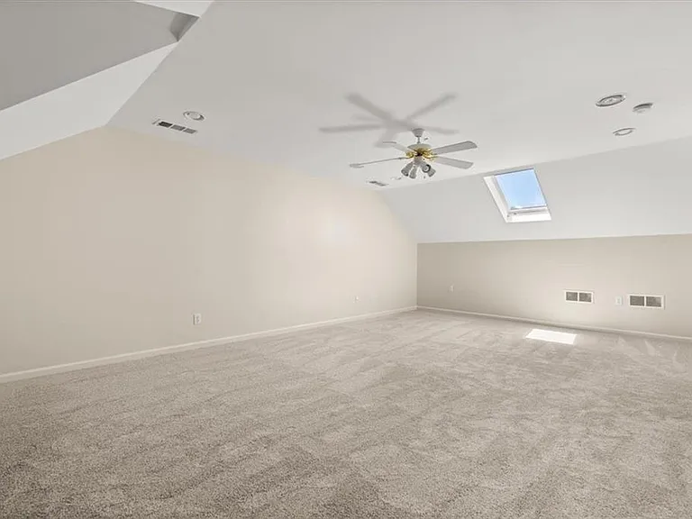 4372 Paces Point Cir SE — Photo 38
