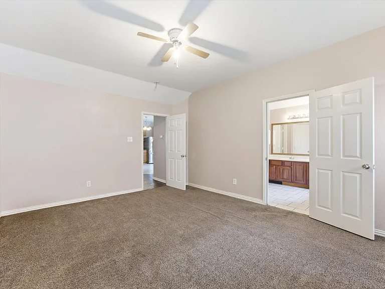 464 Bass Rd — Photo 5