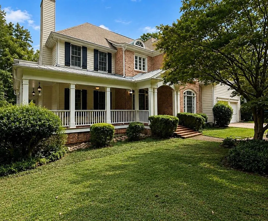 3235 Bentwood Close