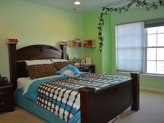 2nd bedroom view 2