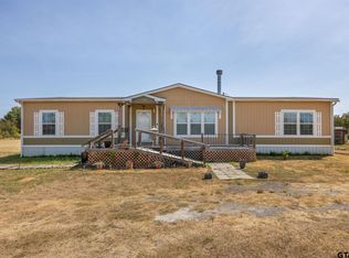 443 Acr 164, Elkhart, TX 75839
