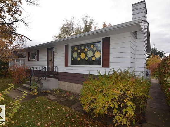 2nd image of 4915 53rd Ave