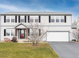 623 Walnut Ave, Maple Park, IL 60151