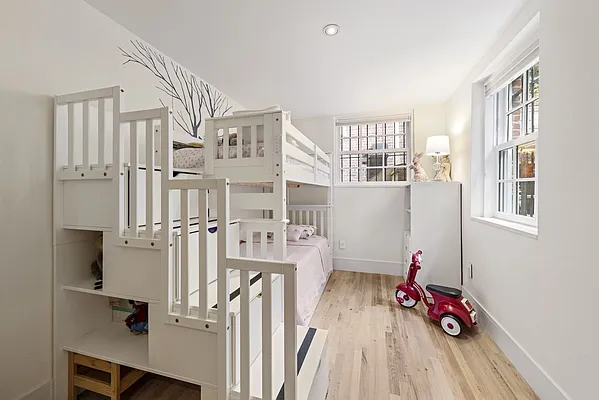 Sold by Compass | media 9