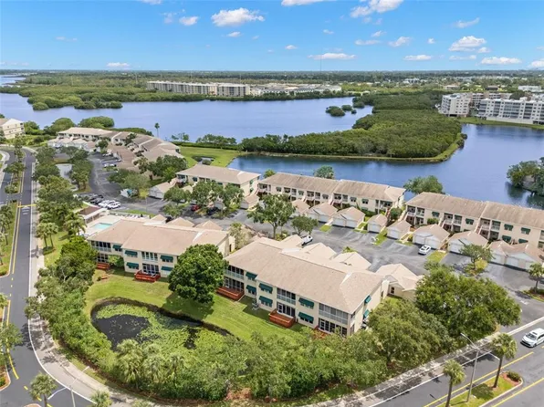 6330 99th Way N APT 14B, Seminole, FL 33708