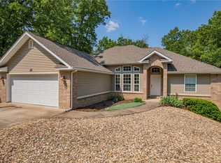 18 Witherby Dr, Bella Vista, AR 72714