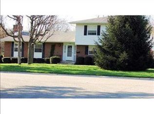 5800 Hunters Ridge Rd, Dayton, OH 45431