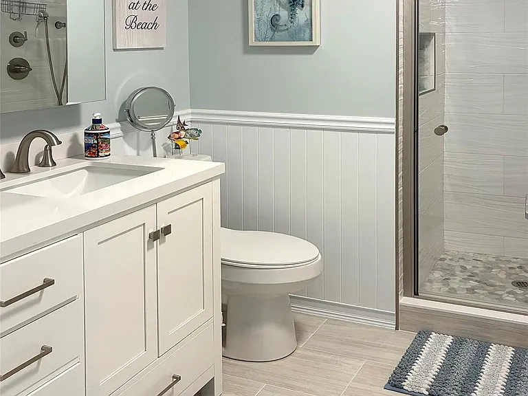 250 Dune Rd #120 — Photo 17