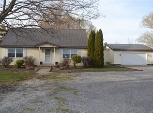 404 E 900 S, Ladoga, IN 47954