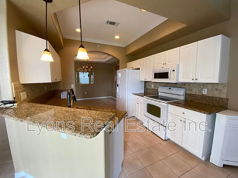 9265 Belleza Way #101 — Photo 13