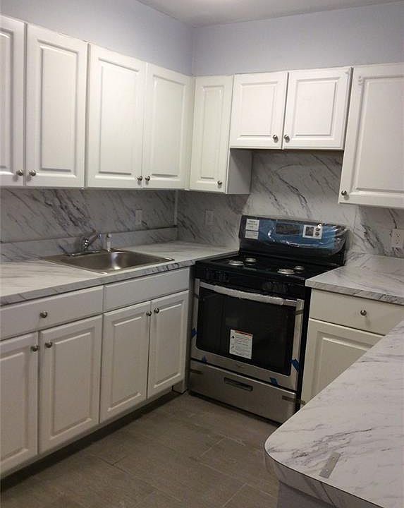 1st image of 44 S Bleeker St APT 1B