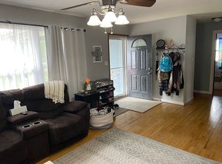 803 S Sandusky St, Catlin, IL 61817