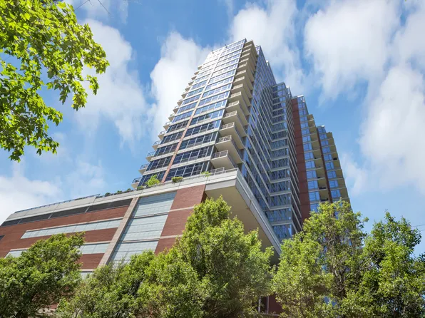 1600 S Prairie Ave #2102, Chicago, IL 60605