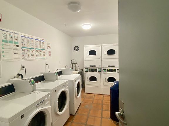 2nd image of 1521 Lenox Ave #106-1