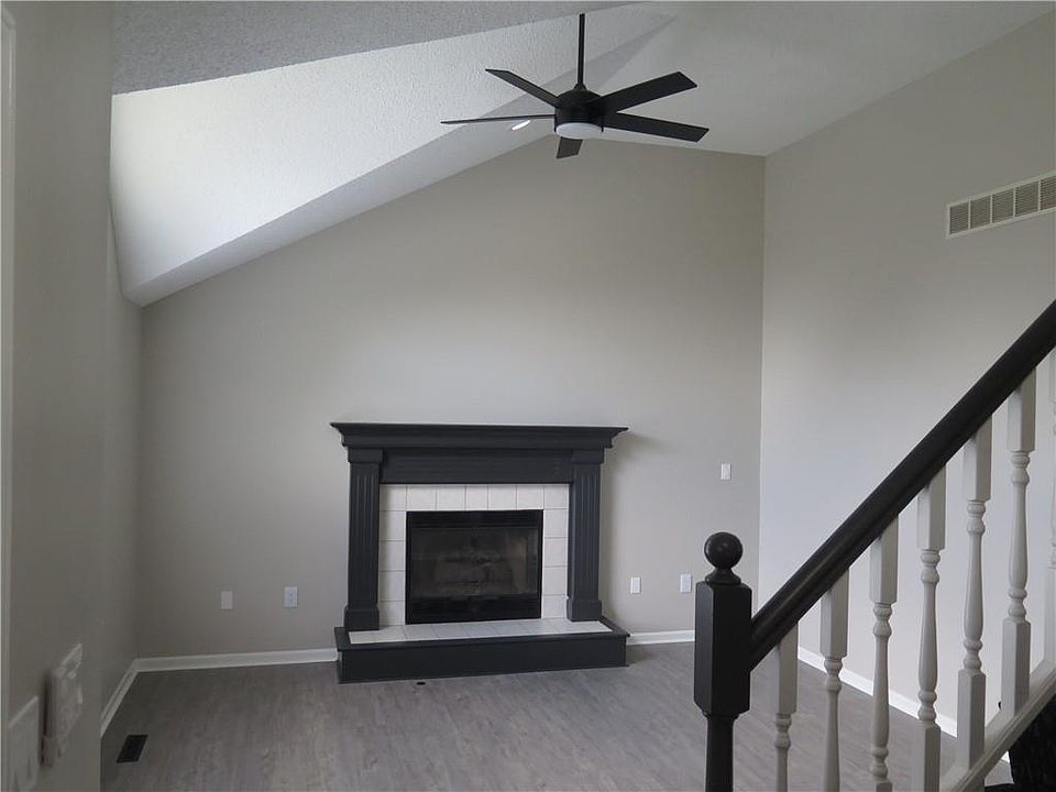 3705 NW Hidden Pointe Dr, Blue Springs, MO 64015 Zillow