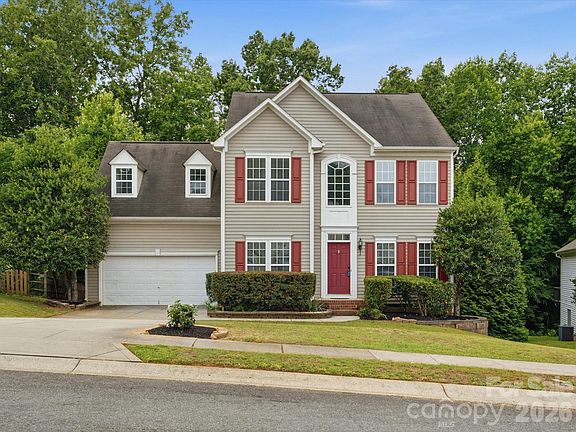 2nd image of 4030 Garden Oak Dr