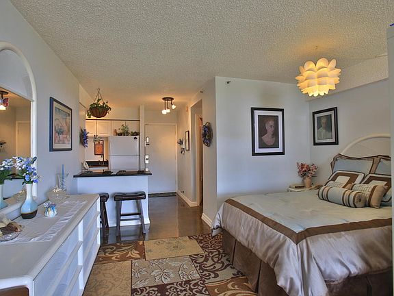 3rd image of 800 N Atlantic Ave #516