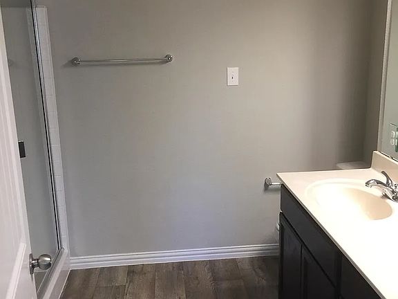 4th image of 1429 Montoya Ln