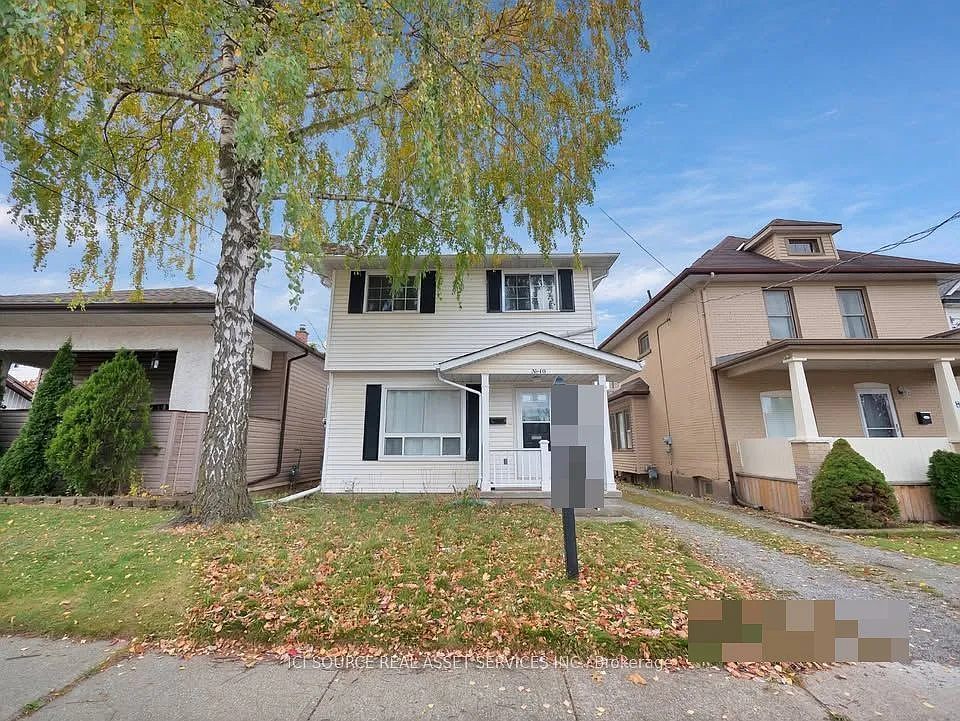 3 bed, $2,600 — Photo 2