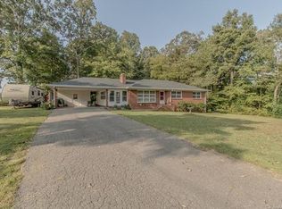 118 Staton Rd, Gastonia, NC 28056