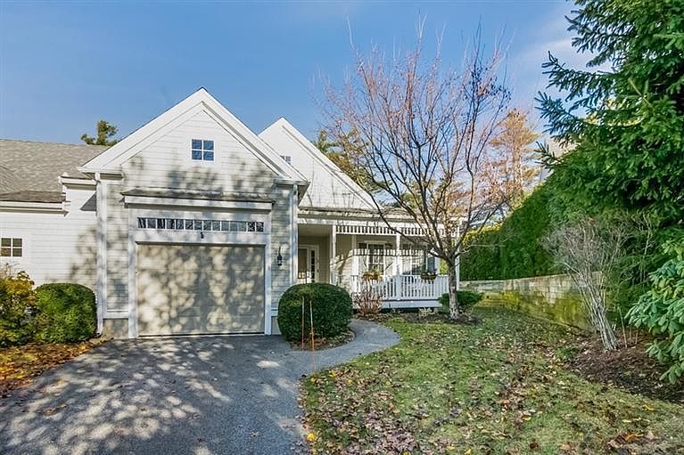 1st image of 8 Sea Knoll Court #34