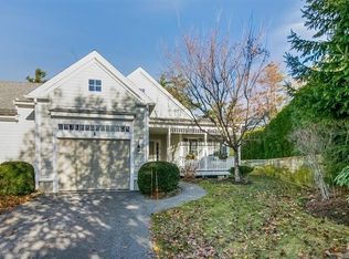 8 Sea Knoll Ct #34, Buzzards Bay, MA 02532