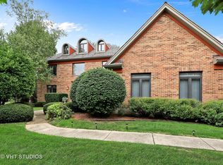 36473 N Mill Creek Dr, Gurnee, IL 60031