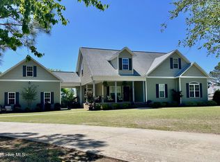 807 Badger Dr, Greenville, NC 27834