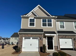 244 Hipps Crossing Dr, Simpsonville, SC 29680