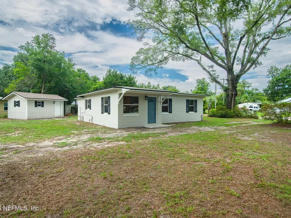 1702 KING ARTHUR Road, Jacksonville, FL 32211