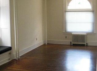 221 E Durham St #1, Philadelphia, PA 19119