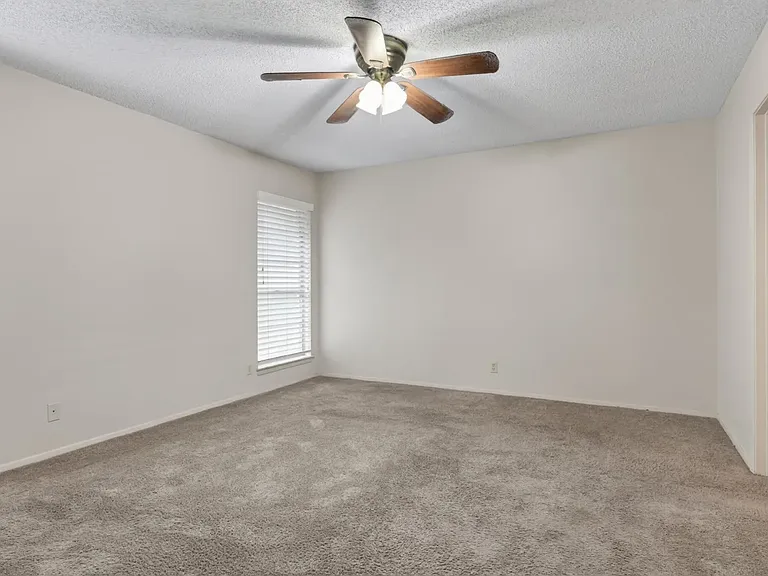 143 Forrest Trl — Photo 18