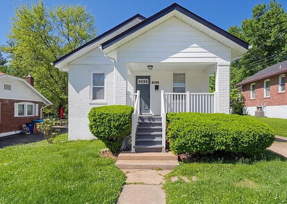 1st image of 9019 Forest Ave